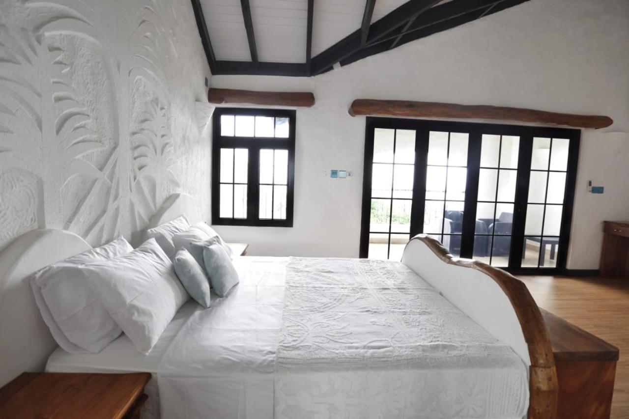 Apartamento The Salty Palms Beau Vallon  Exterior foto
